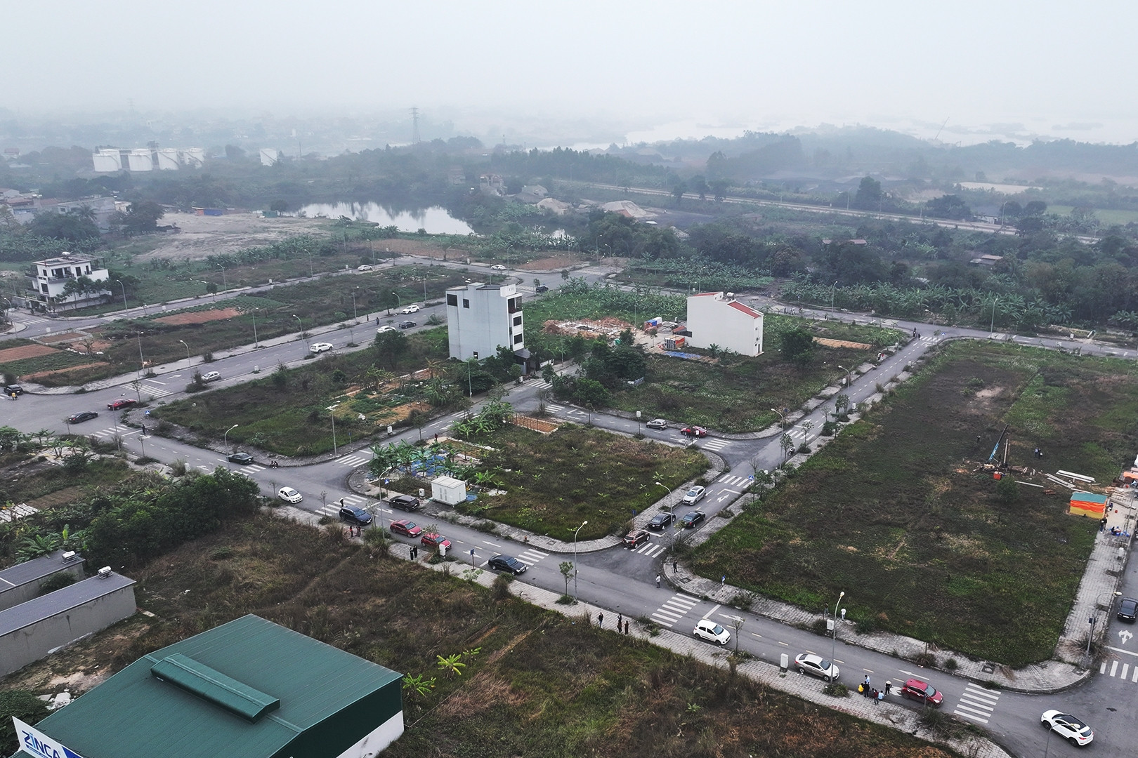 Đất nền 'sốt xình xịch' vì tin đồn sáp nhập tỉnh: Cơ hội vàng hay bẫy rủi ro?