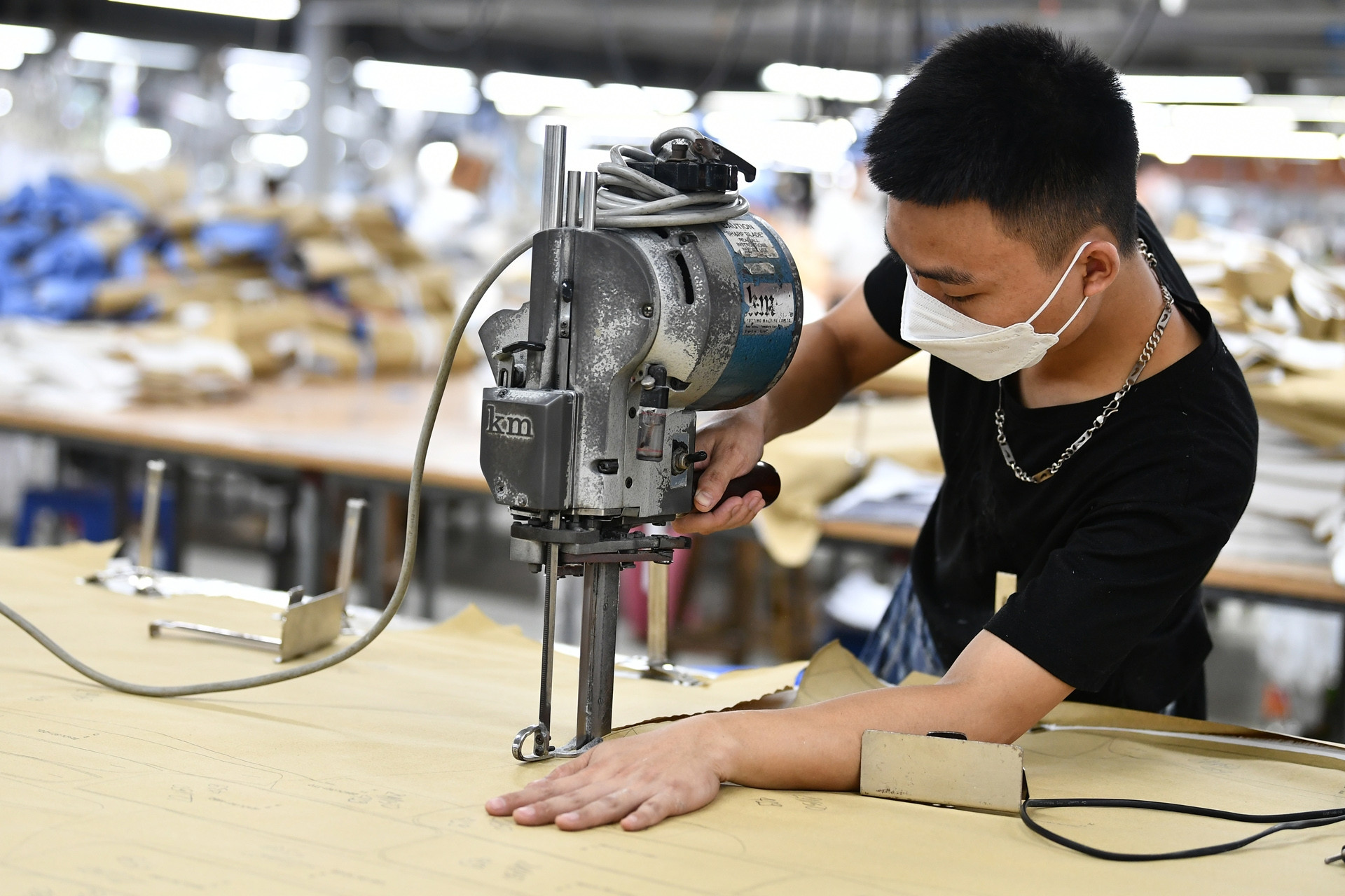 Dự thảo Luật BHXH 2024: Mạnh tay xử lý tình trạng chậm, trốn đóng BHXH
