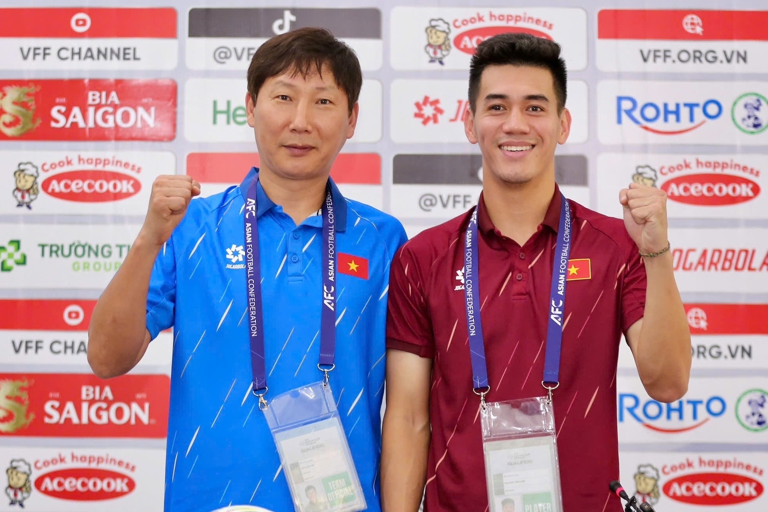 HLV Kim Sang Sik muốn tuyển Việt Nam đá đẹp, ghi nhiều bàn thắng