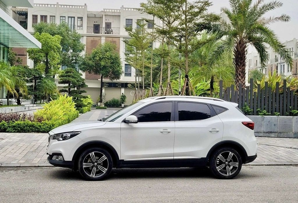 mg zs 2020.jpeg
