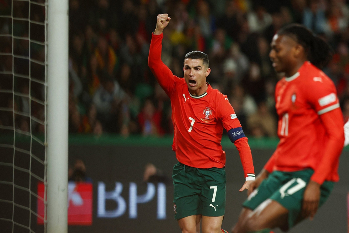 Xác định 2 cặp bán kết UEFA Nations League