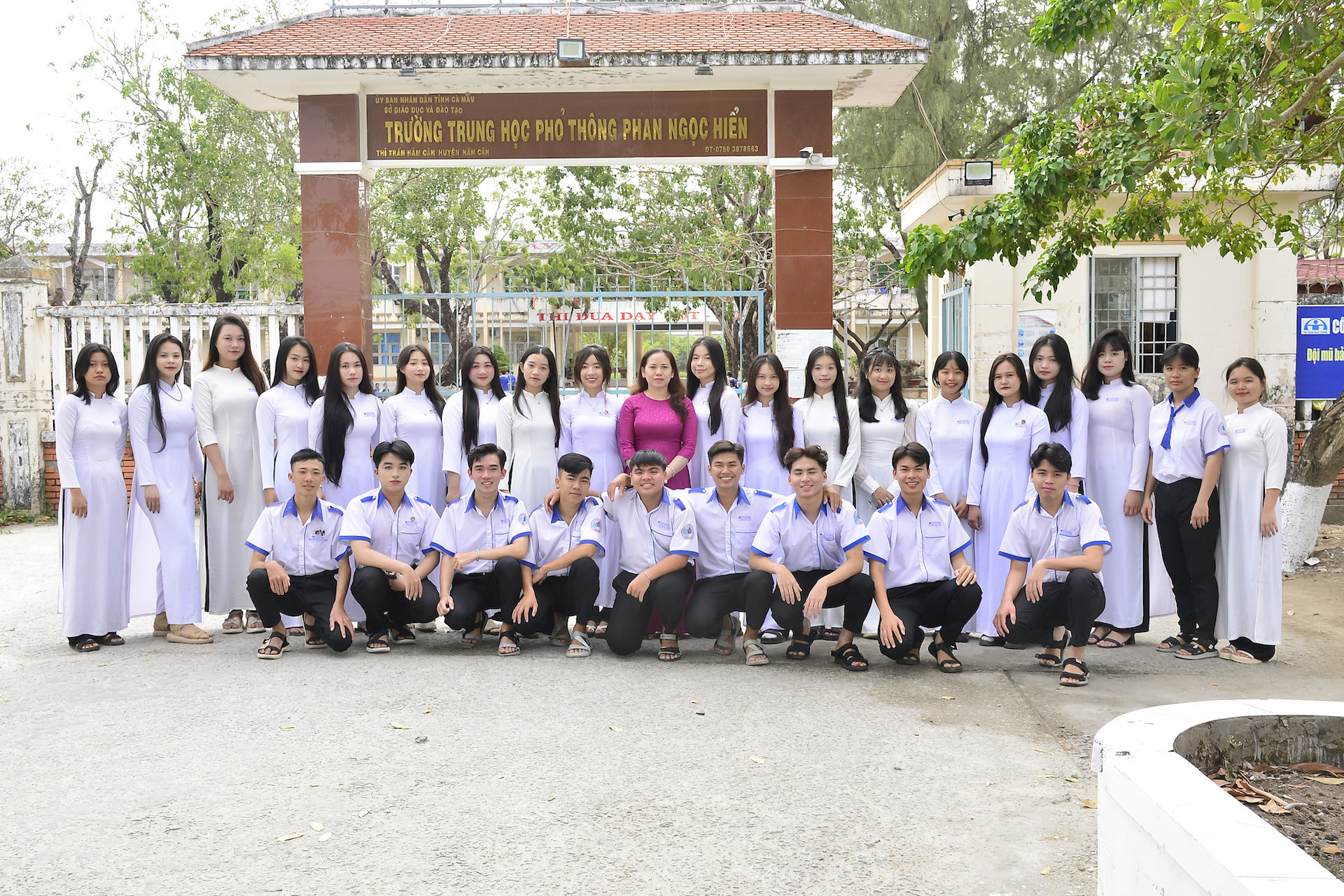 12C2 Phan Ngọc Hiển Cà Mau.JPG