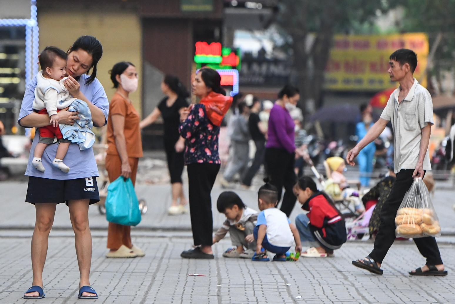 'Siêu' phường ở Hà Nội, dân cư đông bằng một thành phố
