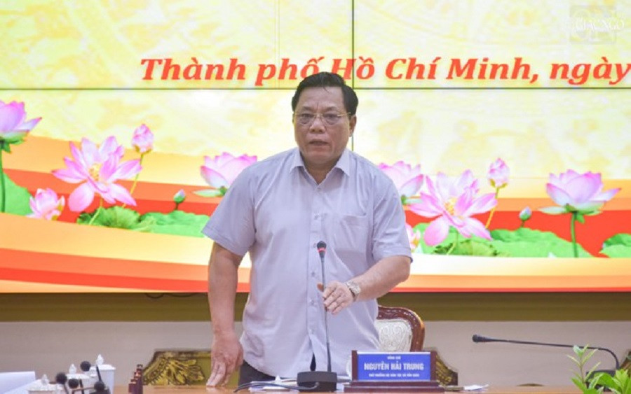 Thu truong Bo DTTG Nguyen Hai Trung.jpg