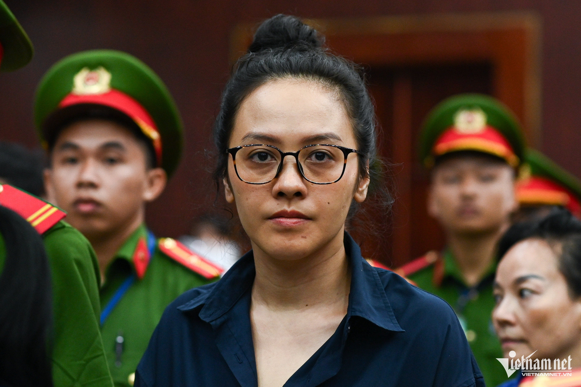 W-Trương Mỹ Lan Nguyễn Huế 32.jpg