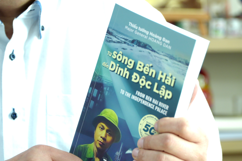 Ra mắt hồi ký 'Từ sông Bến Hải đến Dinh Độc Lập' của Thiếu tướng Hoàng Đan