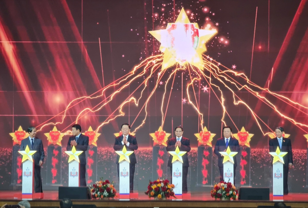 Ra mắt nền tảng 'Bình dân học vụ số': Đột phá trong phổ cập tri thức số quốc gia