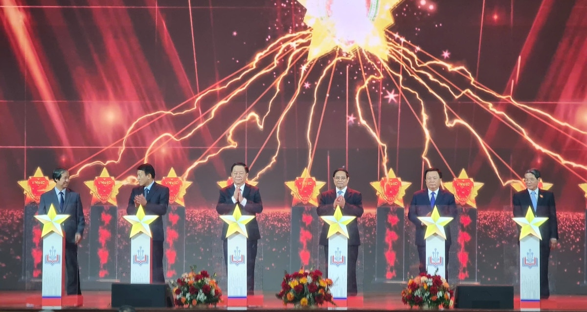 Ra mắt nền tảng "Bình dân học vụ số": Đột phá trong phổ cập tri thức số quốc gia