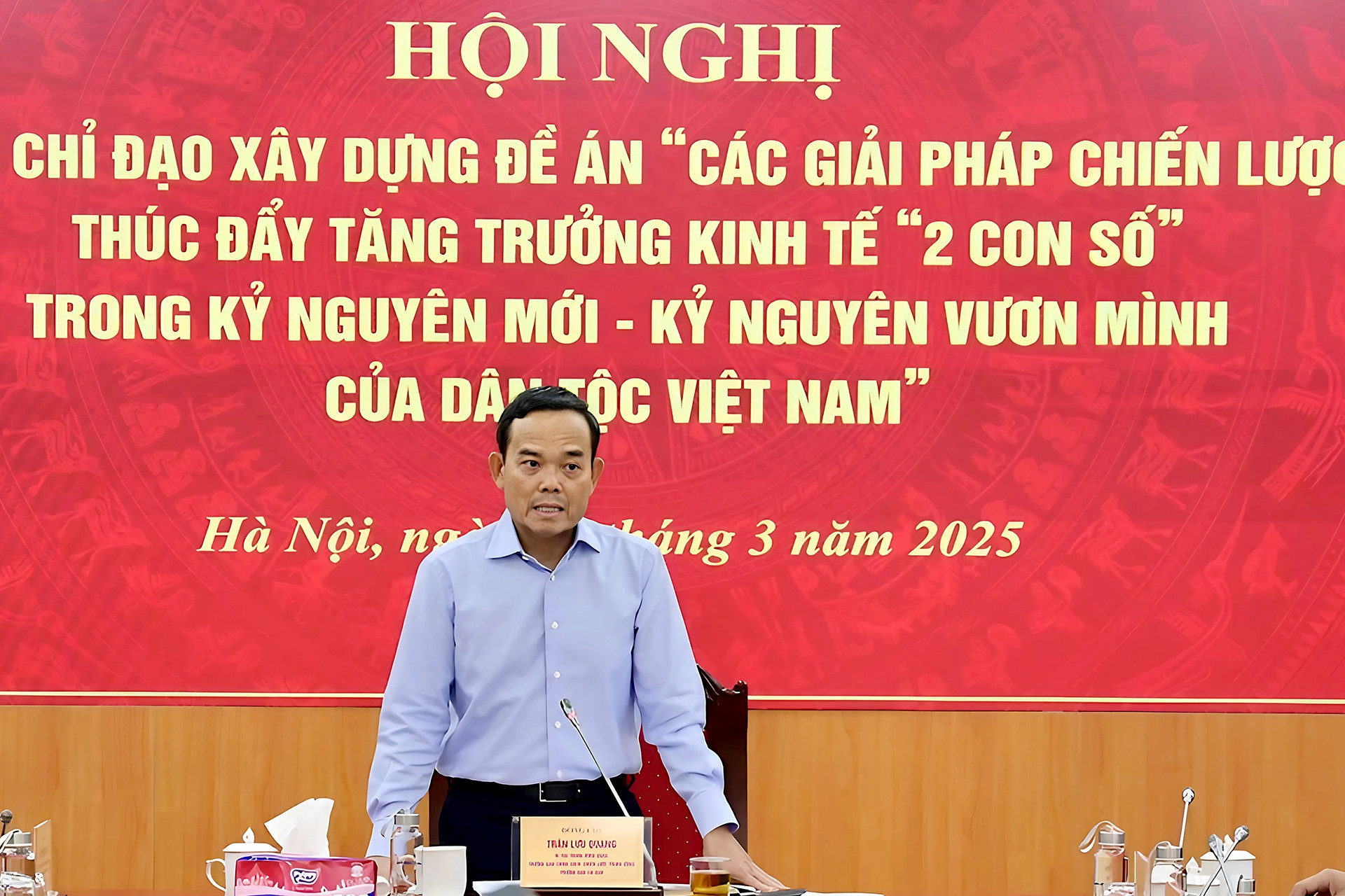 Thành lập Ban chỉ đạo xây dựng đề án thúc đẩy tăng trưởng kinh tế 2 con số