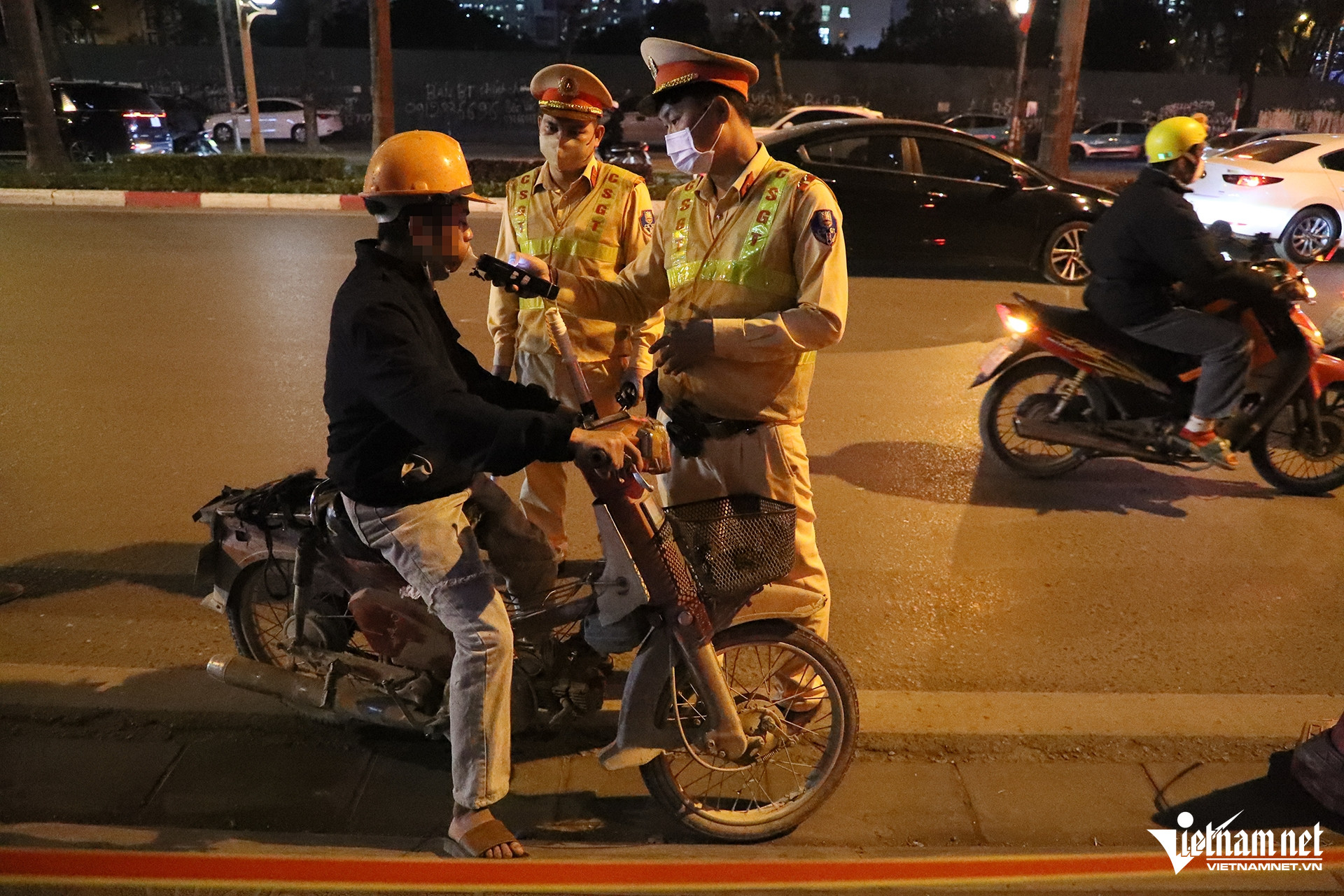 W-vi pham nong do con 3.JPG.jpg