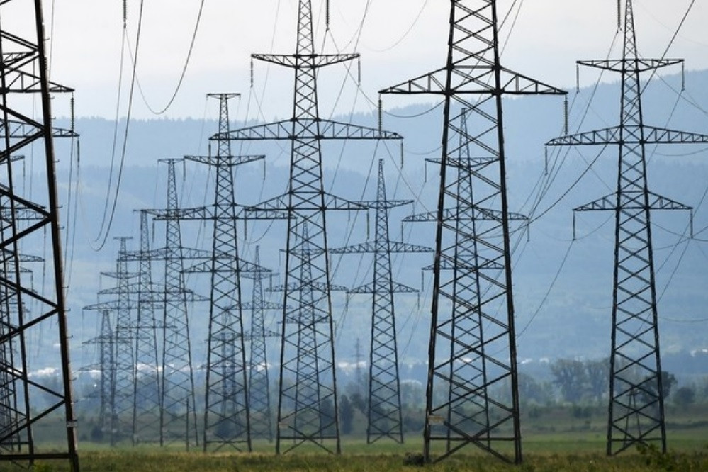 Nga tố Ukraine phá ngừng bắn năng lượng, Mỹ sắp hoàn tất thỏa thuận khoáng sản