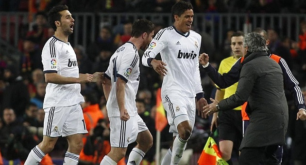 Raphael Varane Mourinho Marca.jpg