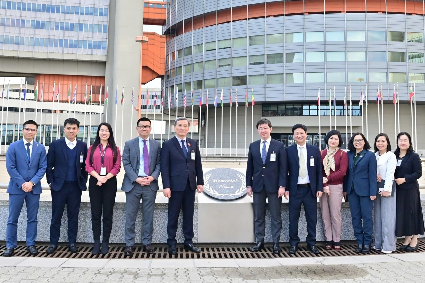 Việt Nam hợp tác với IAEA phát triển năng lượng nguyên tử an toàn và bền vững