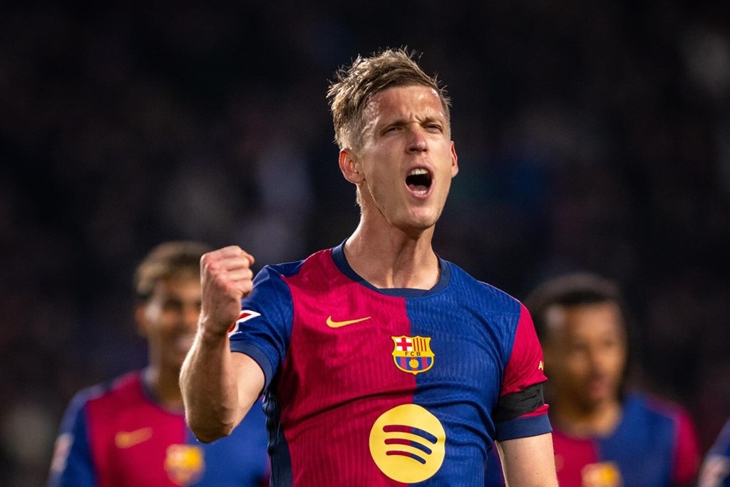 Barcelona thắng to, bỏ xa Real Madrid 3 điểm