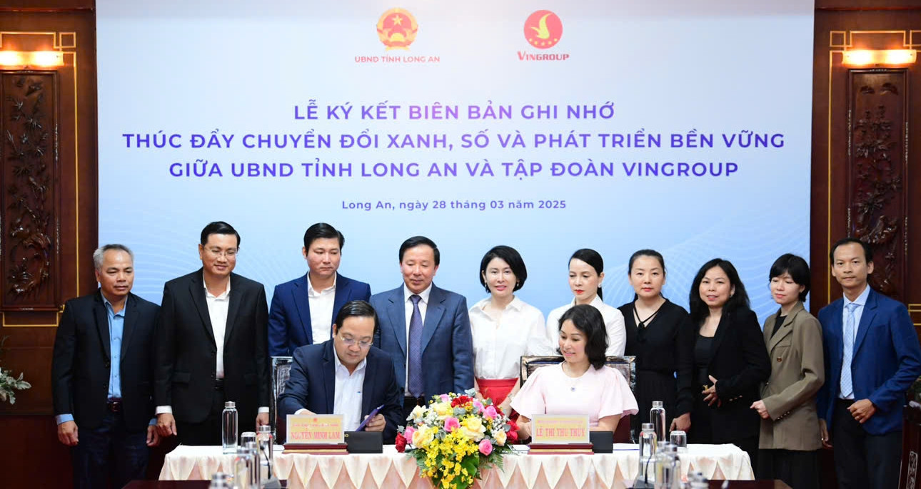 Long An và Vingroup hợp tác thúc đẩy chuyển đổi xanh, chuyển đổi số