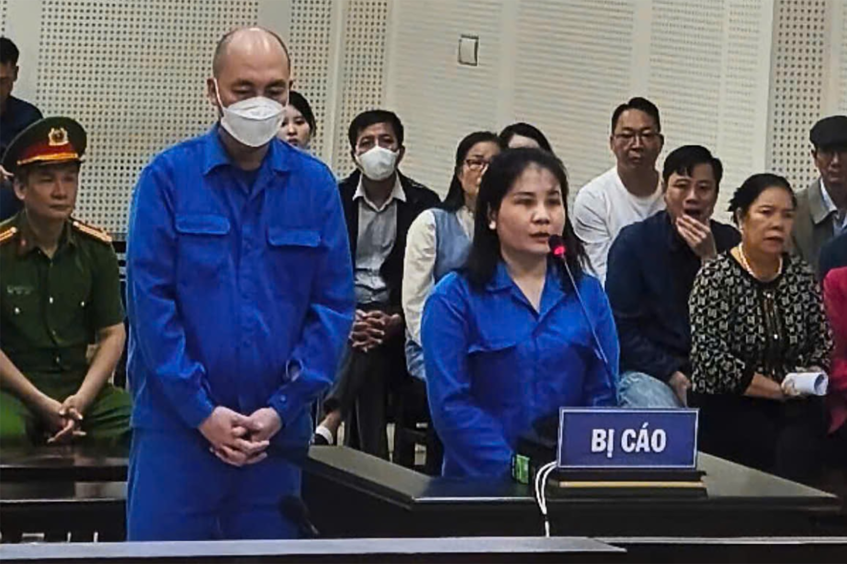 Lừa gần 50 tỷ của nhiều người, 'nữ quái' lĩnh 25 năm tù