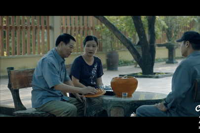 'Những chặng đường bụi bặm' tập 12: Ông Nhân gặp vợ cũ xin nhận lại con trai