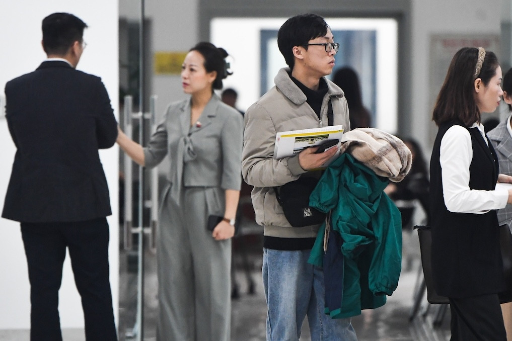 Sáp nhập tỉnh, sắp xếp xã: Cơ hội loại cán bộ yếu kém, tuyển người mới