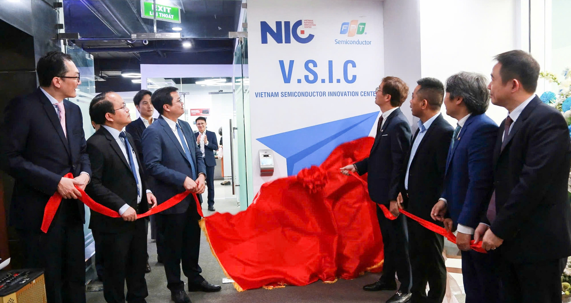 Ươm tạo để sớm có 100 công ty thiết kế chip Make in Viet Nam