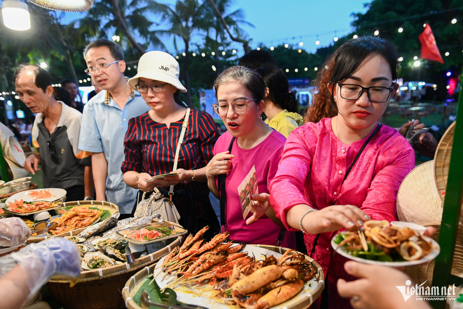 W-lễ hội ẩm thực Nguyễn Huế 15.jpg