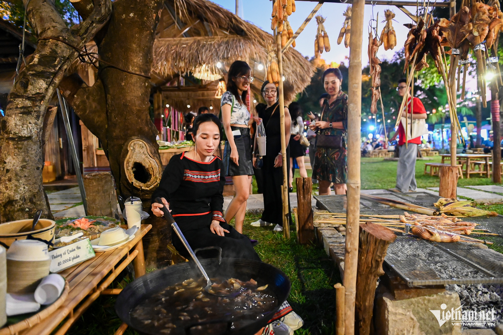 W-lễ hội ẩm thực Nguyễn Huế 22.jpg