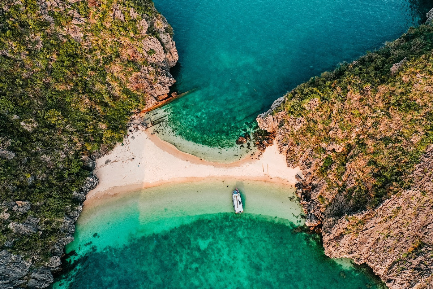 Lý do căn hộ cao tầng tại Thành phố Vịnh trung tâm Xanh Island được săn lùng