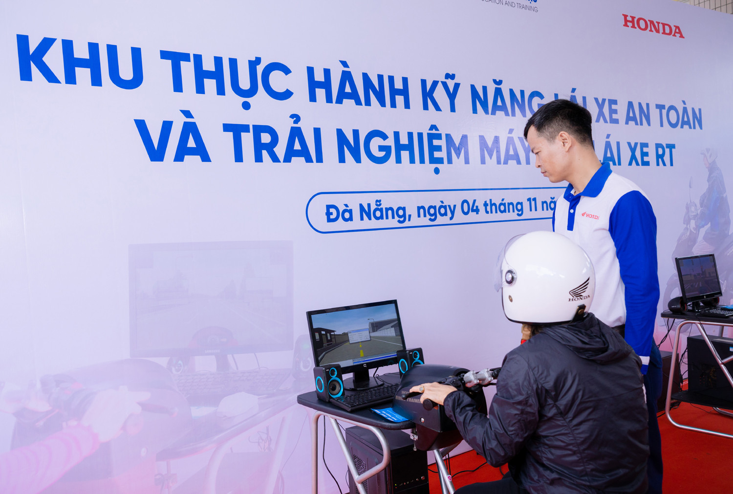 mũ bảo hiểm 3.jpg