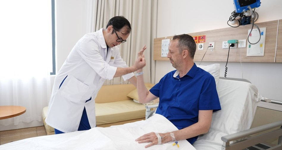 Người nước ngoài đến Việt Nam chữa bệnh: Vinmec là lựa chọn số 1