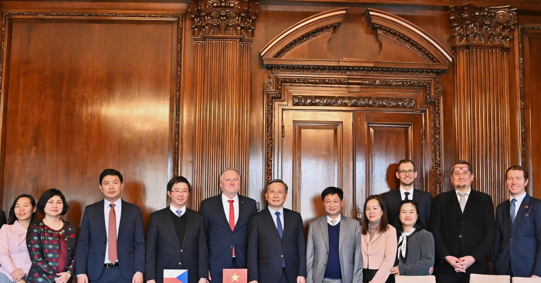 Việt Nam và Cộng hòa Séc hợp tác chiến lược trong lĩnh vực công nghệ