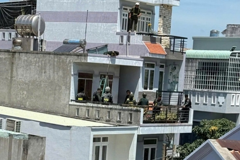 Đối tượng đốt xe máy, đâm trọng thương cảnh sát ở Vũng Tàu