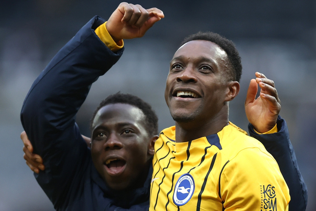 Welbeck lốp bóng cực đỉnh, Brighton loại Newcastle ra khỏi FA Cup