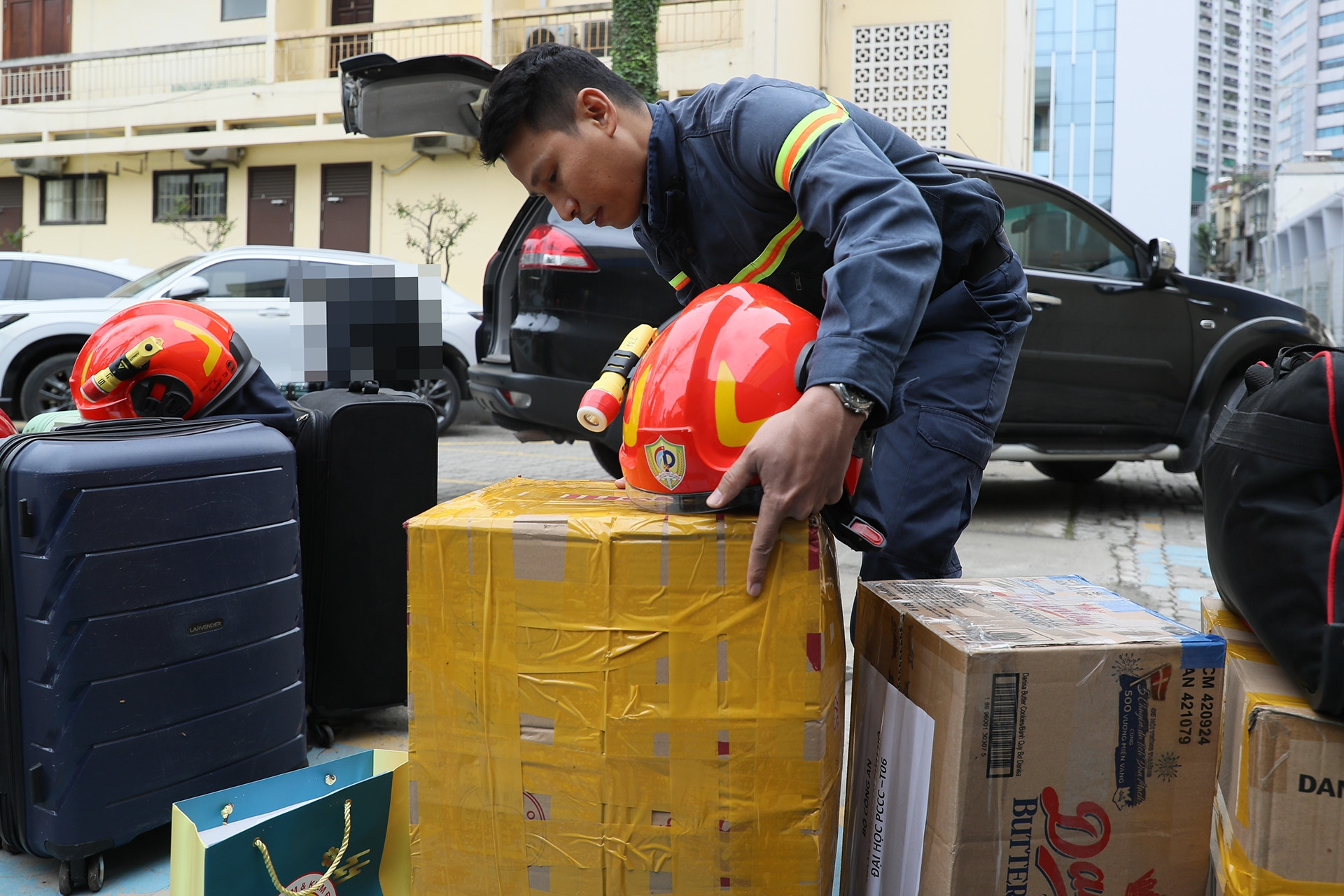 Chiến sĩ Công an chia sẻ trước giờ sang Myanmar khắc phục hậu quả động đất