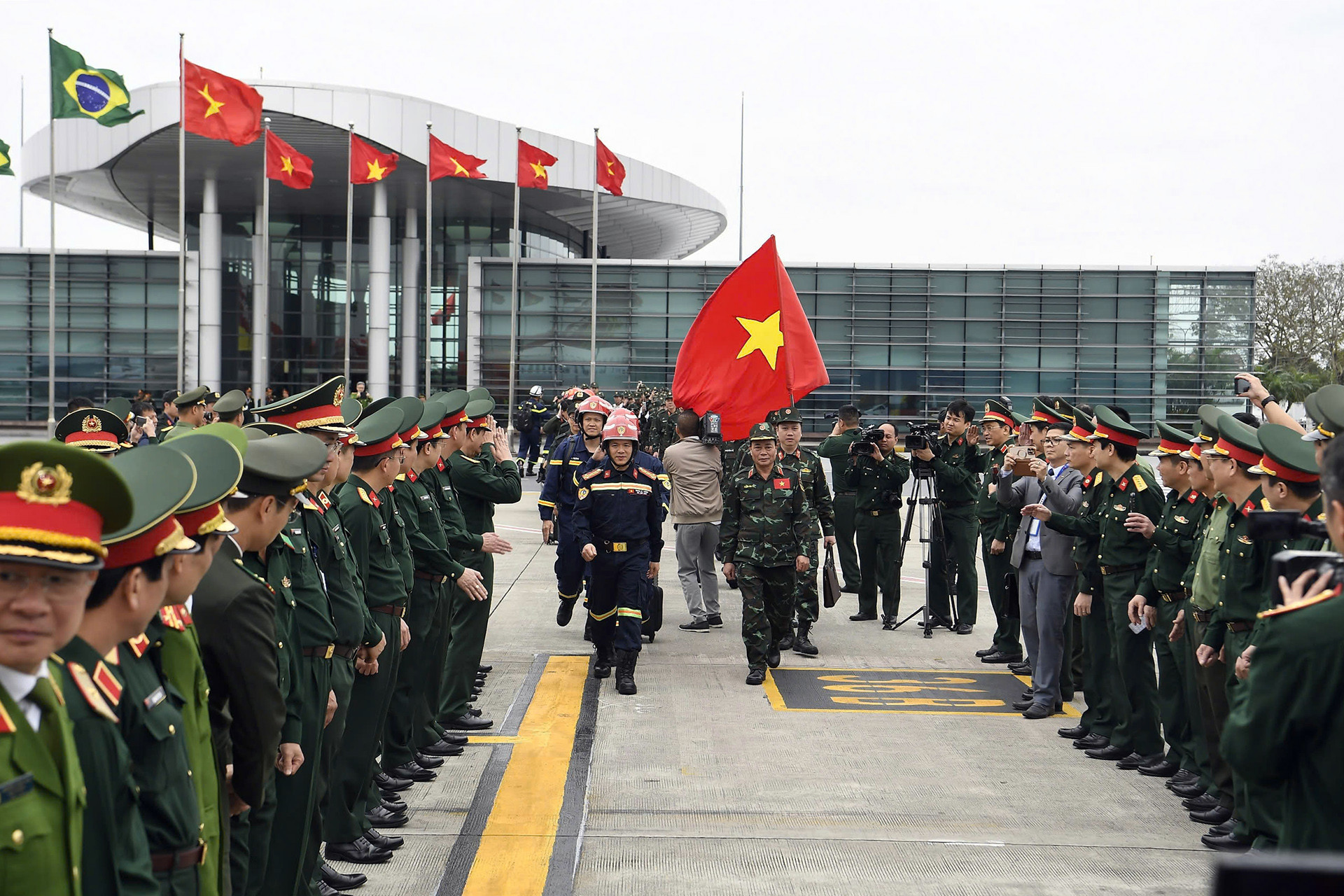 cứu hộ 2.jpeg