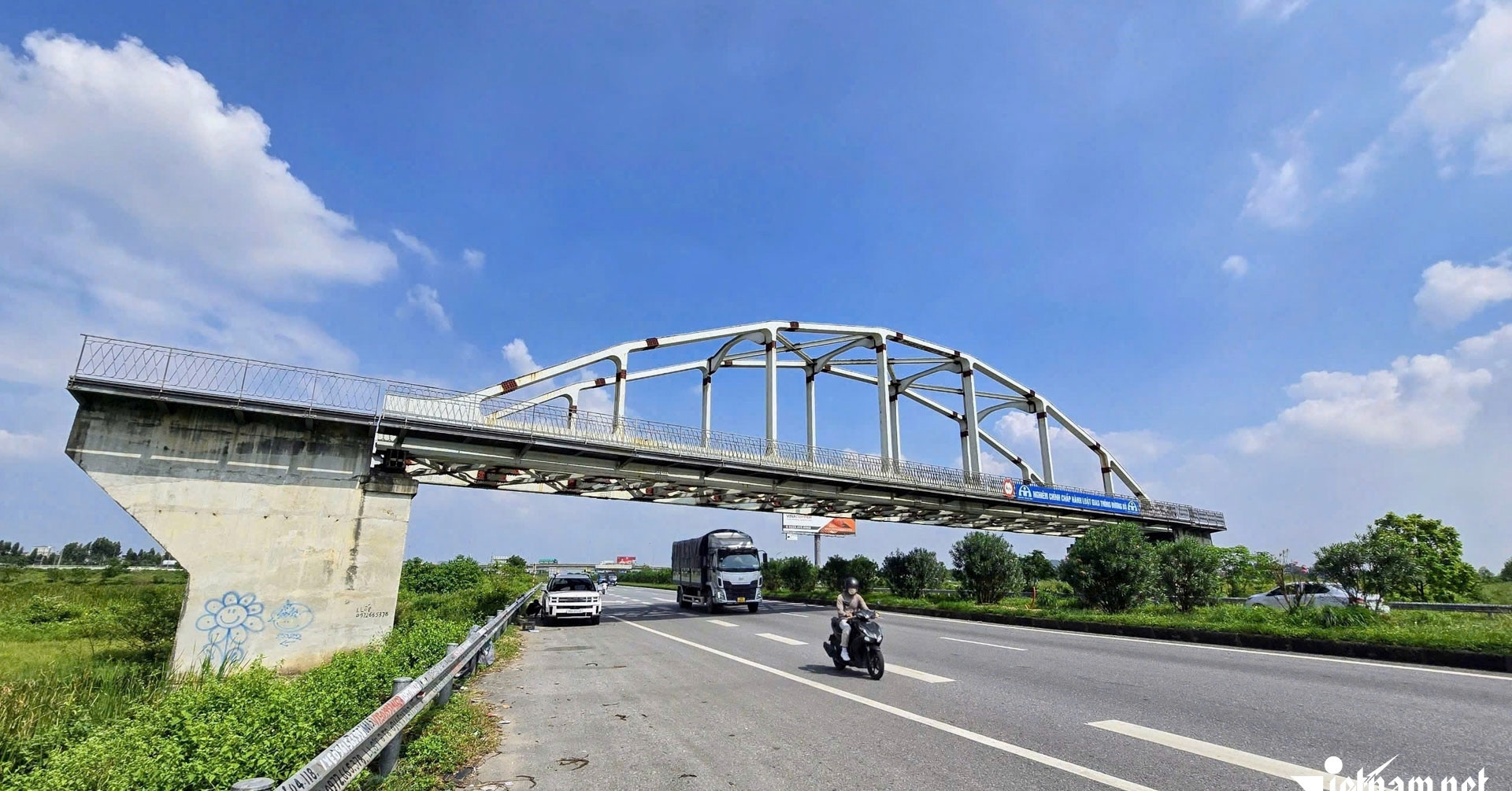 Đường sắt 7.665 tỷ "ngủ đông" suốt 20 năm, cần thêm 700 tỷ để ‘hồi sinh’?