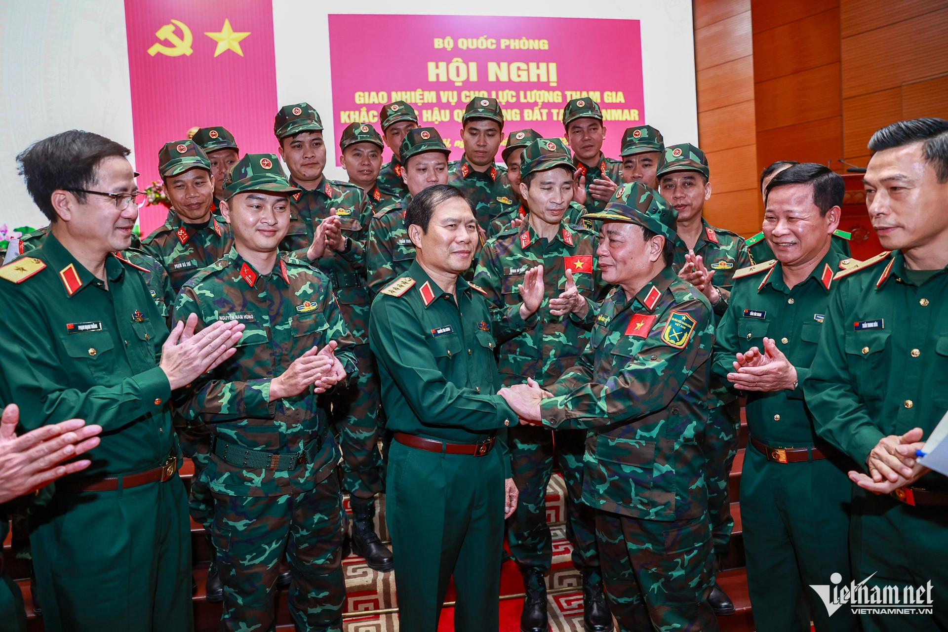 W-2HAI_6625.jpg