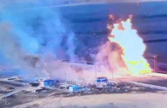 Ukraine bị tố vi phạm lệnh ngừng bắn, lính Nga đi đường ngầm tấn công Toretsk