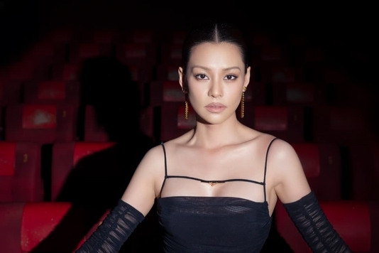 Bùi Lan Hương bức xúc khi bị chê hát nhạc Trịnh