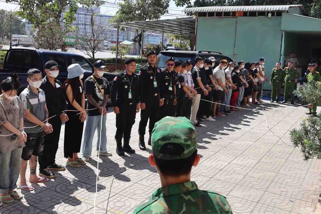 Kịch bản thao túng tâm lý, dẫn dụ con mồi tự nguyện chuyển tiền