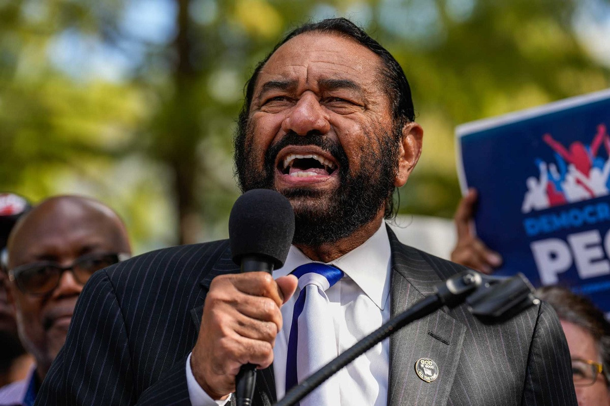 AI Green Houston Chronicle.jpg