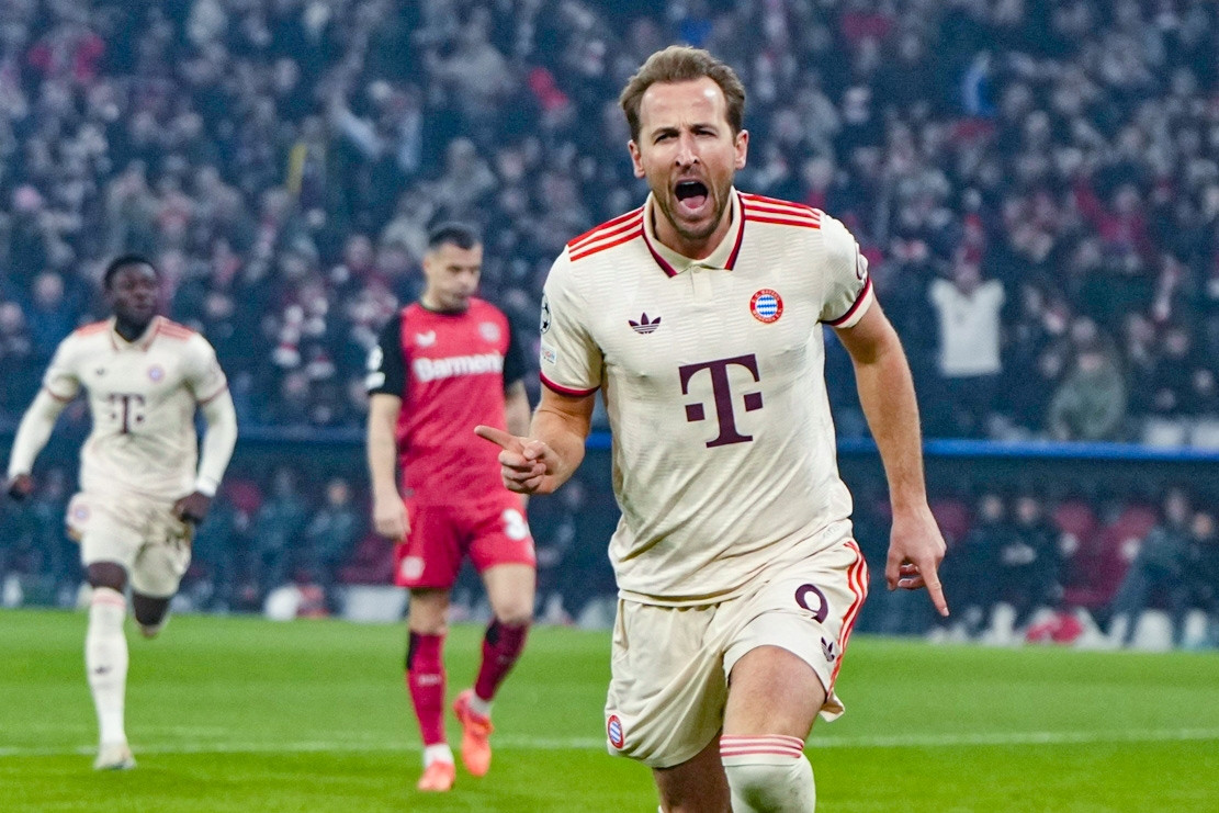 Harry Kane rực sáng, Bayern Munich vùi dập Leverkusen