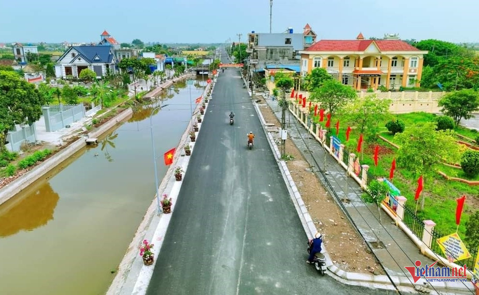 W-ntm giao huong giao thuy 80.jpg