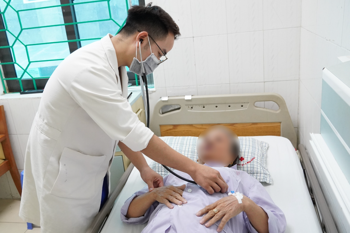 &amp;apos;Bóc trần&amp;apos; dấu hiệu thổi phồng quảng cáo thực phẩm chức năng