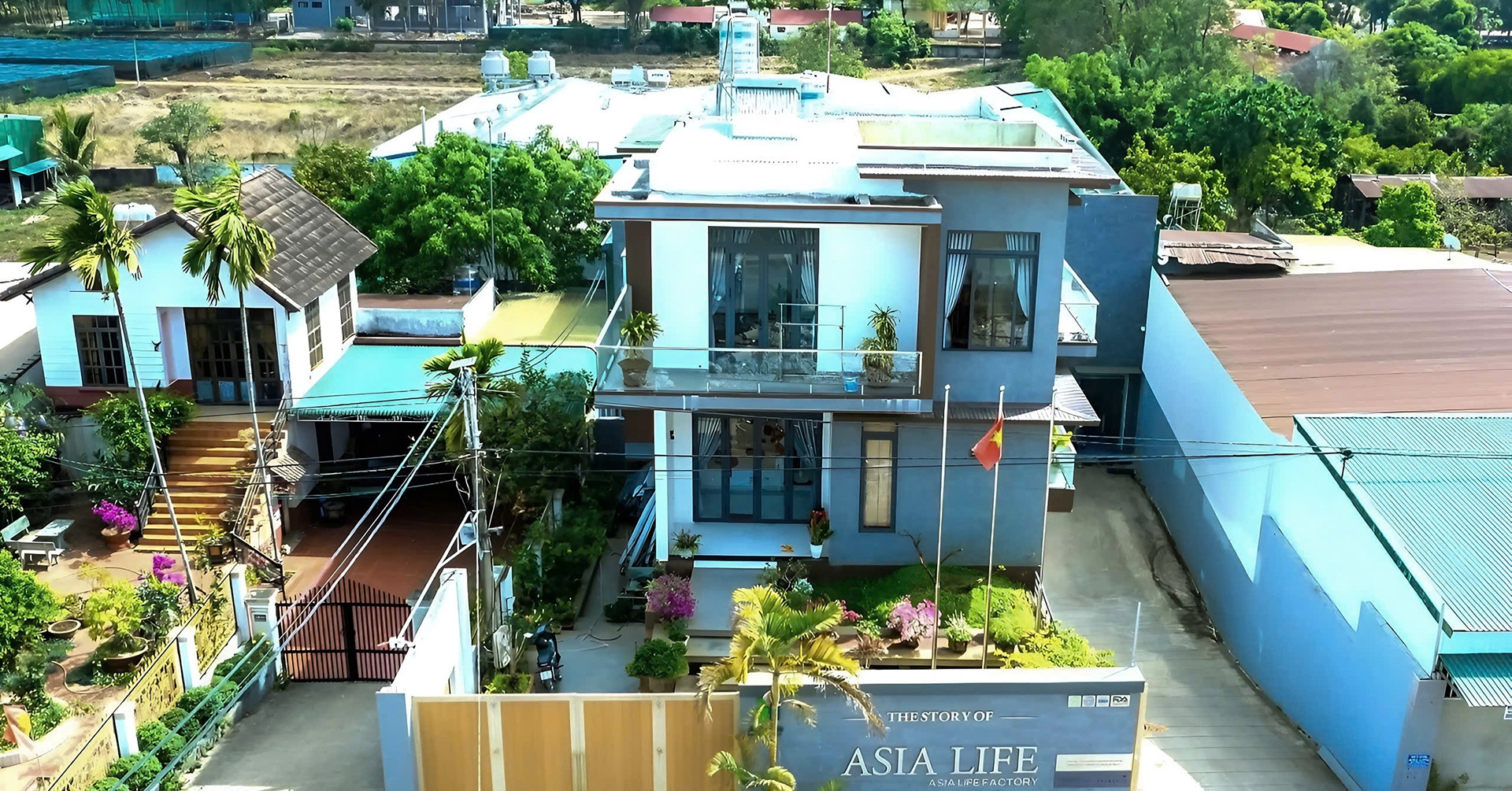 Kiểm tra công ty sản xuất kẹo rau củ Kera sau ồn ào quảng cáo của Hằng Du Mục