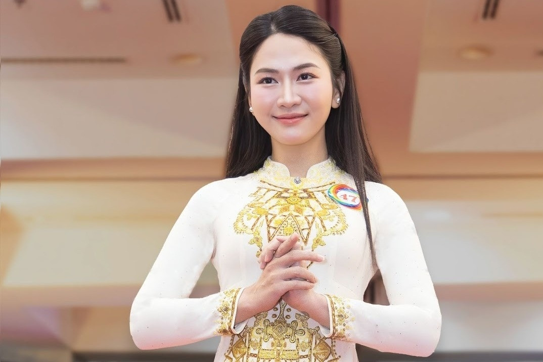MC Xuân Anh, MC Mỹ Lan bất ngờ đoạt giải 'Duyên dáng VTV'