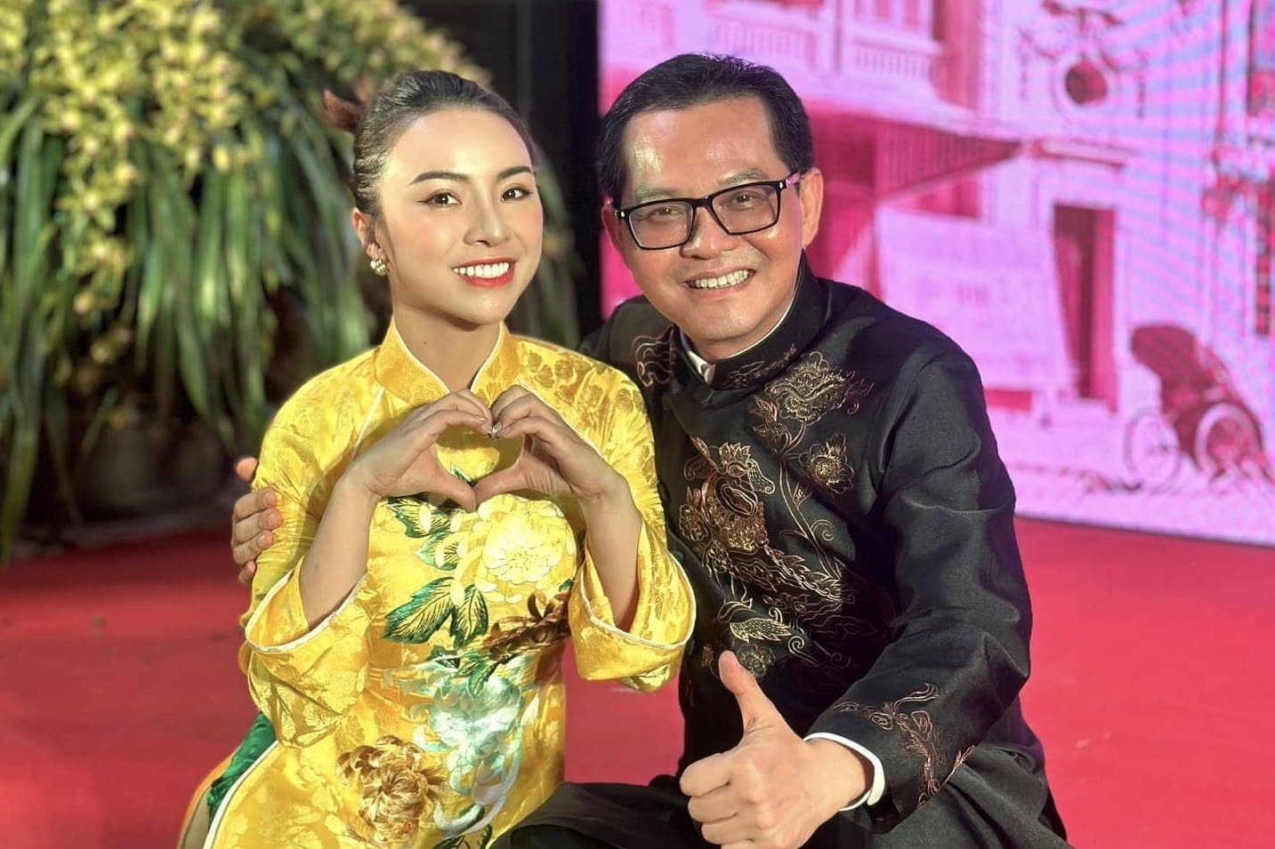 NSND Trung Hiếu, Trọng Tấn và dàn sao nam chúc gì chị em ngày 8/3?