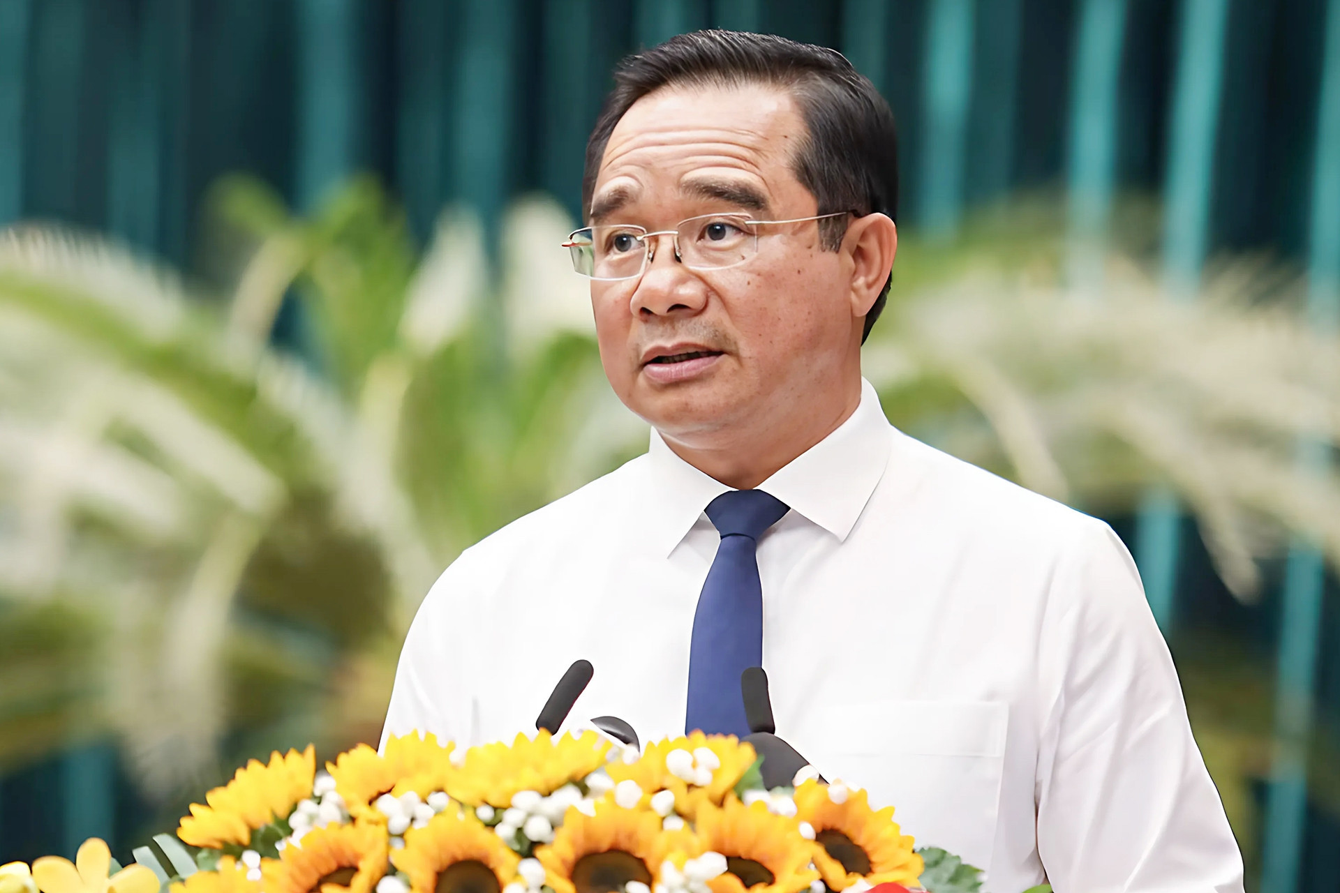 Nhân sự tuần qua: Thủ tướng phê chuẩn Chủ tịch, Phó Chủ tịch nhiều tỉnh, thành