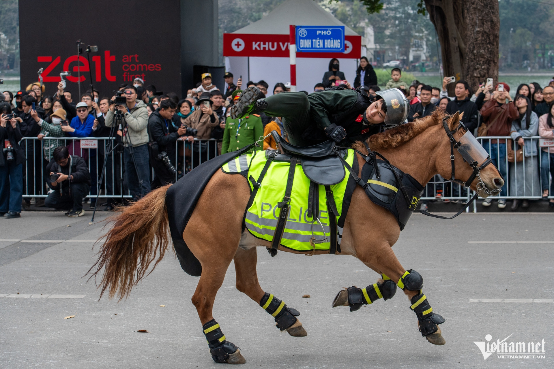 W-cong an   dieu hanh 28.jpg