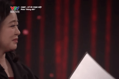 Diễn viên Minh Hương 'Đừng đốt' òa khóc gặp lại em gái liệt sĩ Đặng Thùy Trâm