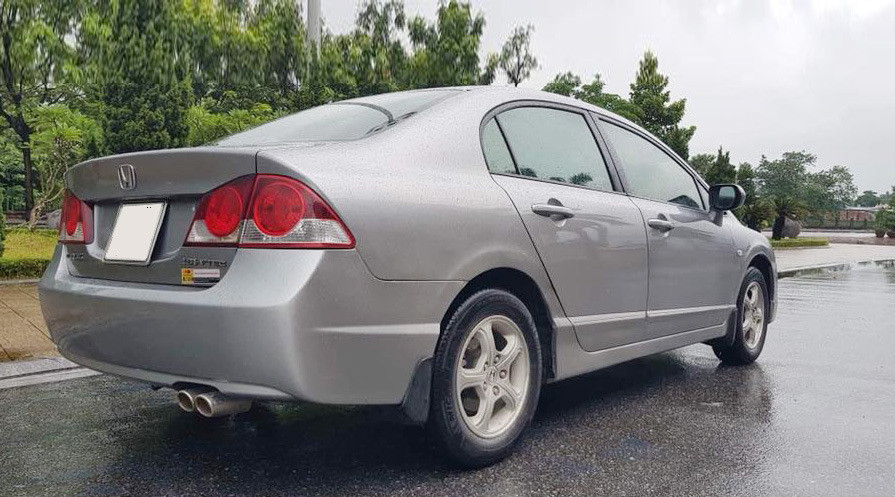 Honda Civic 2.0.jpeg