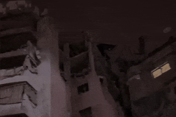 Israel không kích ngoại ô thủ đô Lebanon, leo thang căng thẳng với Hezbollah